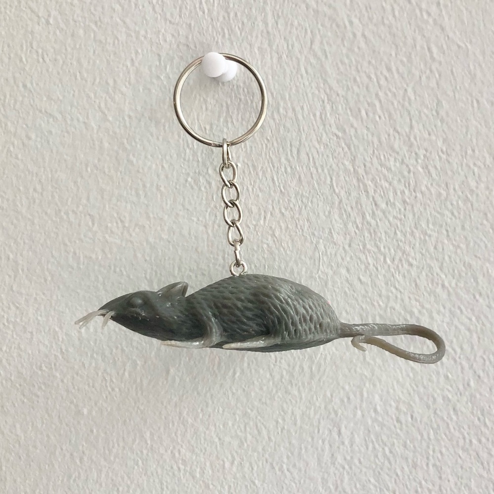 ❤️ Rat Keychain